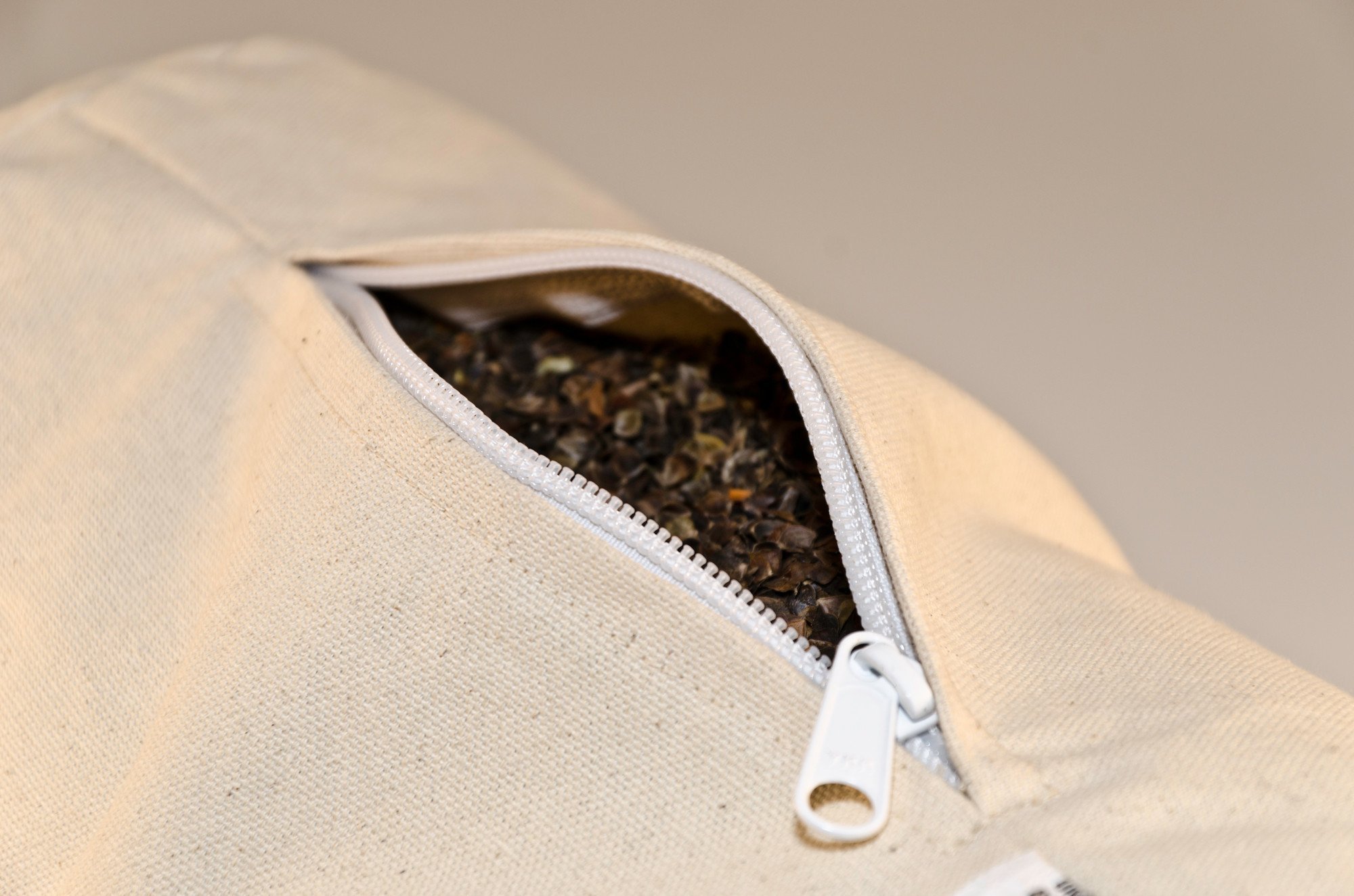 Organic Pillows Neck Cylinder Zipper Pillow